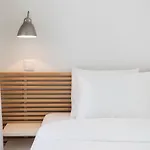 Town Square House Διαμέρισμα *