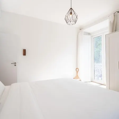 Town Square House Apartment Setubal